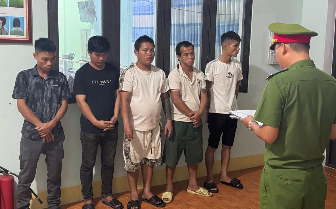 Truy cả ổ nghiện
