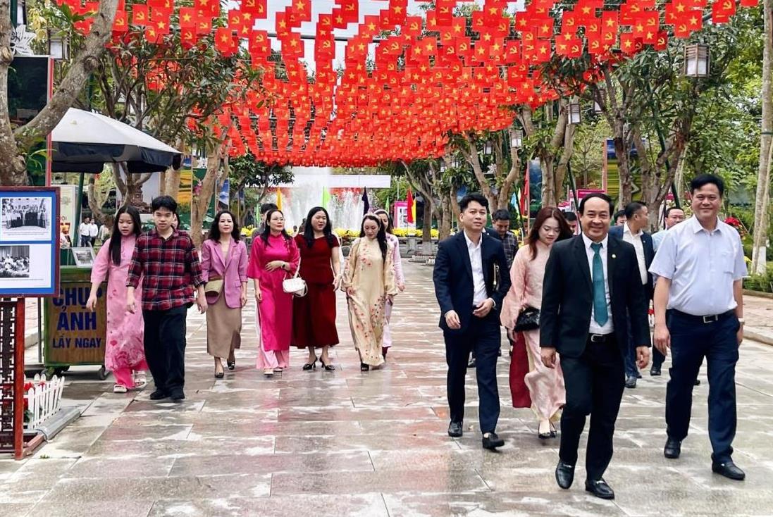 Nghệ An thu từ du lịch 500 tỷ đồng dịp Tết