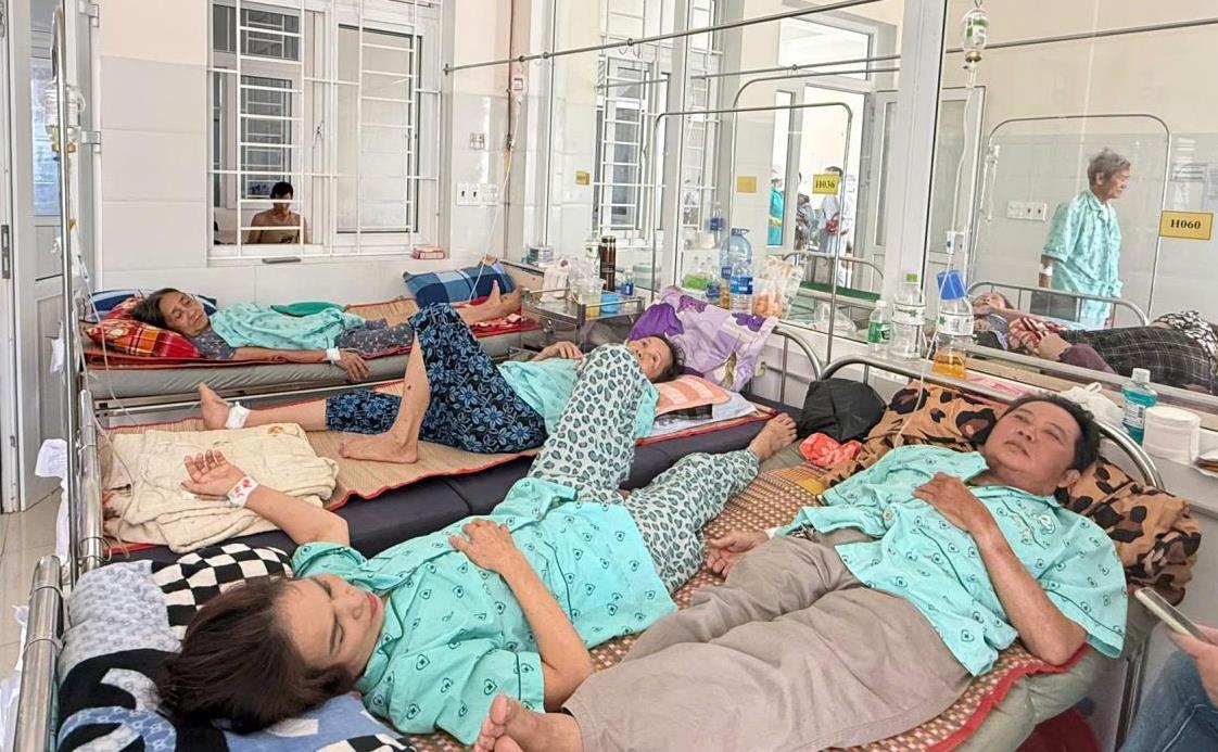 Cảnh báo nguy cơ mất an toàn thực phẩm mùa nắng nóng
