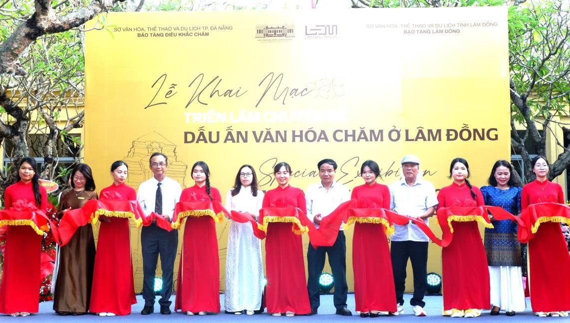 Triển lãm chuyên đề Dấu ấn văn hóa Chăm ở Lâm Đồng tại Đà Nẵng