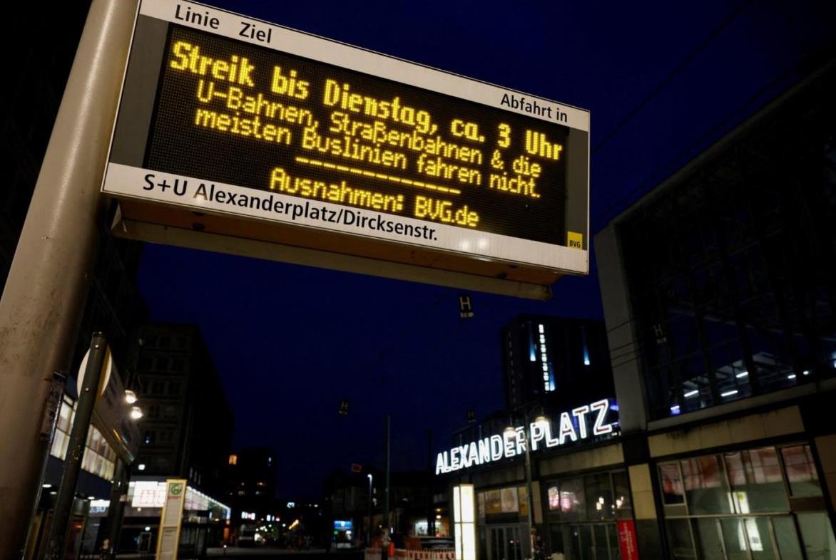 Đức: Đình công toàn quốc làm giao thông công cộng gần như tê liệt