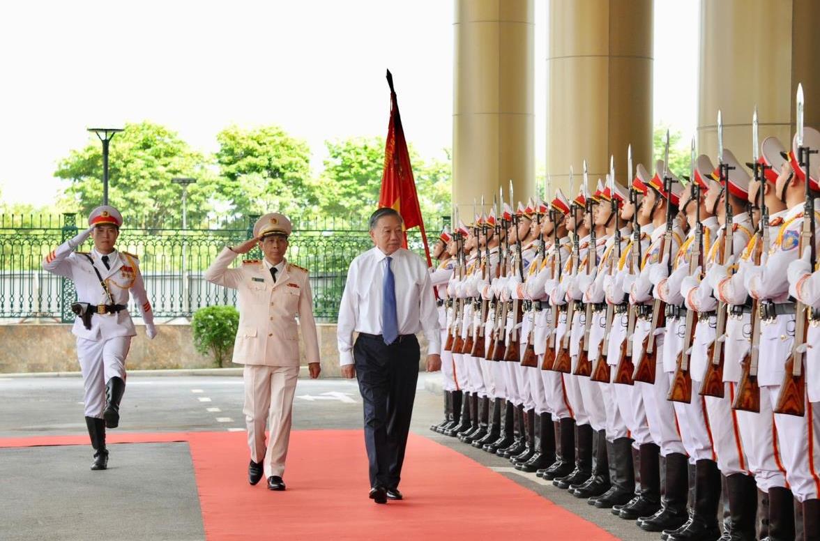 Xây dựng lực lượng kỹ thuật nghiệp vụ là chuyên gia hàng đầu trong lĩnh vực khoa học công nghệ