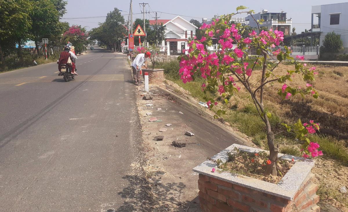 Dân làng Cẩm Toại Đông (xã Hòa Phong) vui chơi hết mình trong Ngày hội “Đại đoàn kết toàn dân tộc” năm 2023.