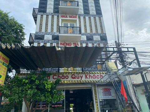 Các nhân viên được giải cứu