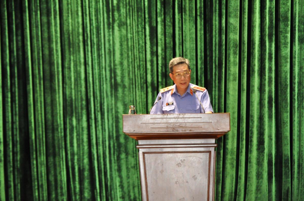 Viện trưởng Viện KSND Cấp cao tại Đà Nẵng Phạm Văn Cần phát biểu khai mạc Hội nghị