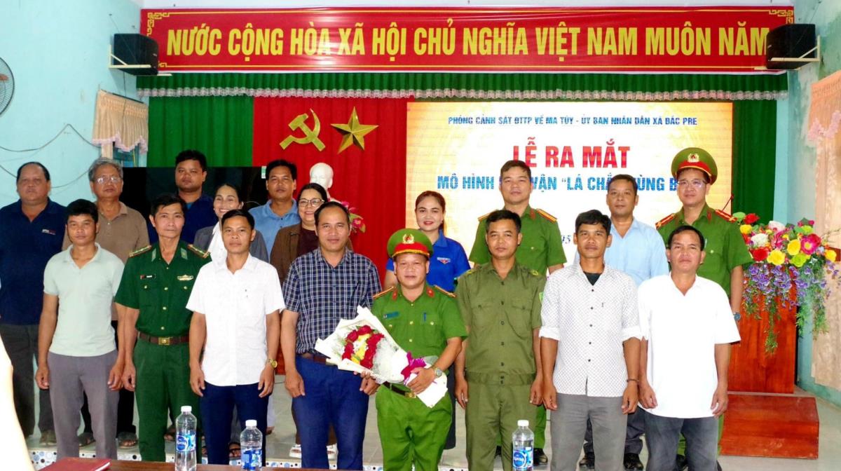 Phòng Cảnh sát điều tra tội phạm về ma túy - Công an tỉnh Quảng Nam phối hợp Công an xã Đắc Pre triển khai mô hình dân vận khéo "Lá chắn vùng biên".