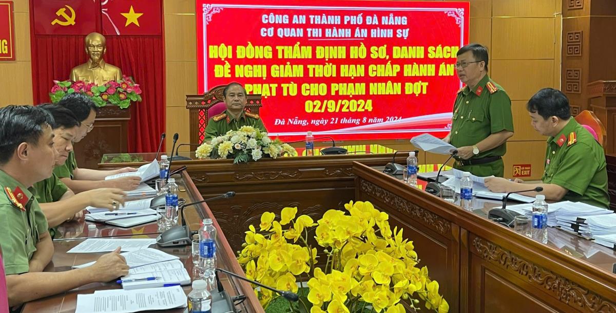 Đại tá Phan Văn Dũng- Phó Giám đốc Công an TP Đà Nẵng chủ trì Hội nghị.