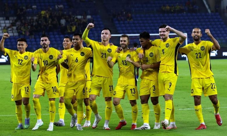 Dù có đến 7 cầu thủ nhập tịch bị treo giò, nhưng đội tuyển Malaysia vẫn tràn ngập Mã kiều.