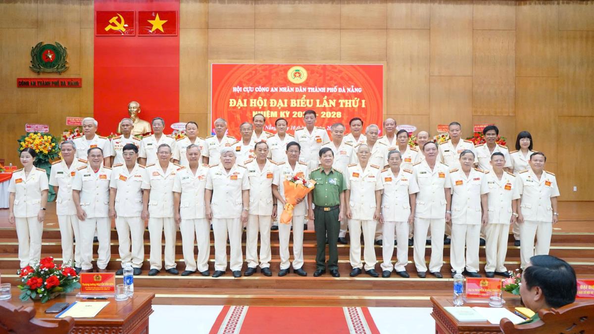 Công an TP Đà Nẵng và Hội cựu CAND TP ký kết thực hiện Quy chế phối hợp.