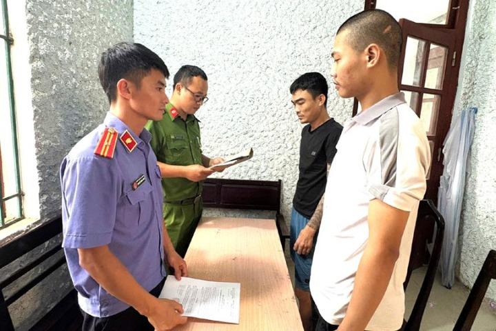 Hai đối tượng Trần Anh Tuấn và Phạm Quốc Cường bị khởi tố.