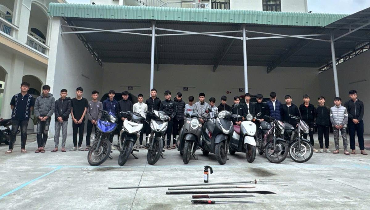 9 đối tượng bị khởi tố.