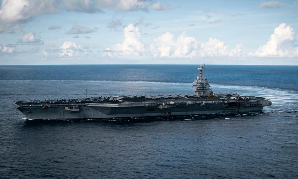 Tàu sân bay USS Gerald R. Ford gần khu vực phía nam biển Caribe ngày 13-11. Ảnh: US Navy