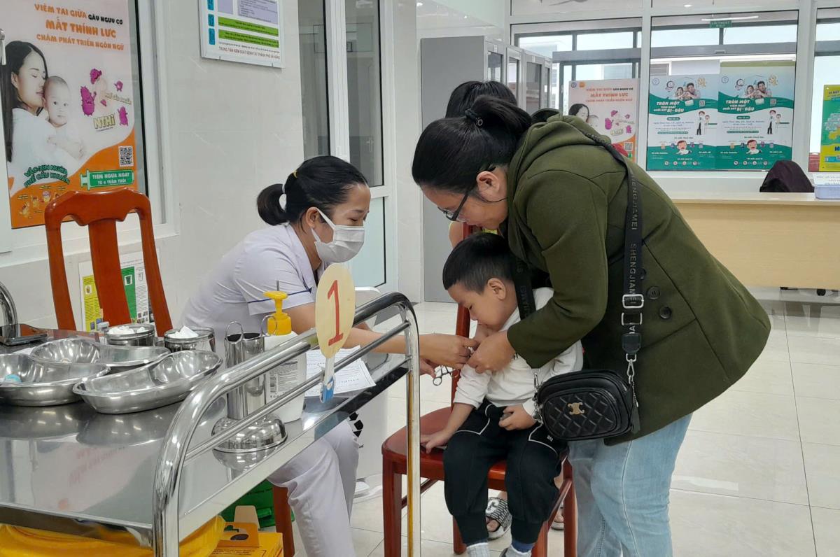 Trẻ 2-10 tuổi tiêm vaccine sởi miễn phí tại CDC Đà Nẵng (ảnh minh họa)
