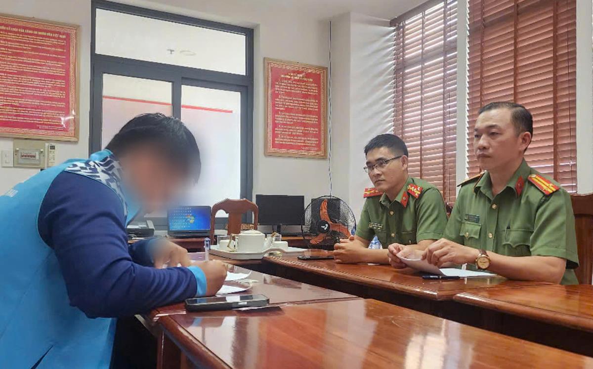 Công an tỉnh Quảng Nam làm việc với ông N.V.Q.