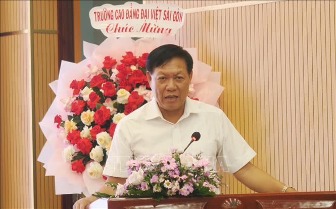 Thứ trưởng Bộ Y tế Đỗ Xuân Tuyên phát biểu tại Hội thảo.