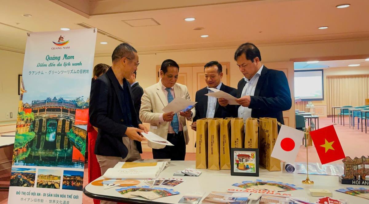 Sở VH-TT&DL tỉnh Quảng Nam giới thiệu, quảng bá văn hóa, du lịch Quảng Nam – Đà Nẵng tại Nhật Bản.