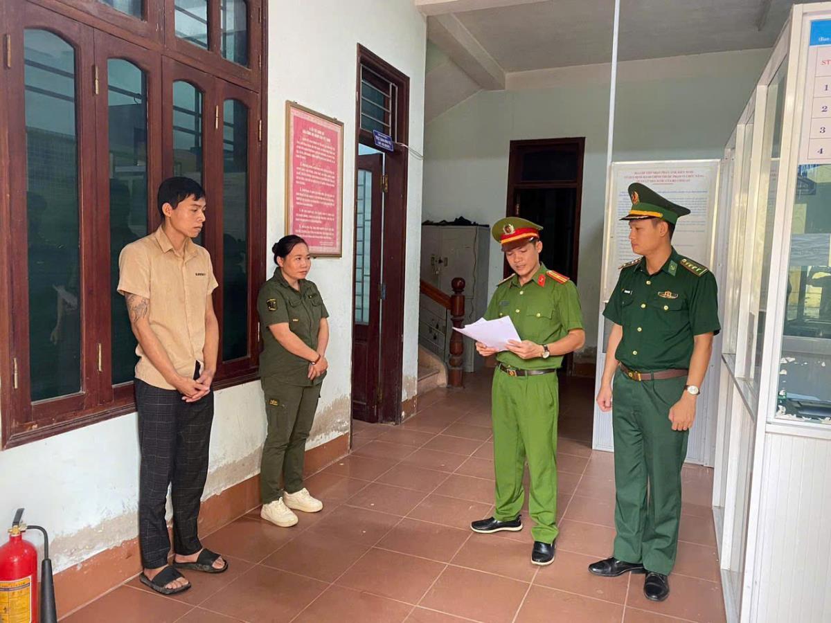 Cuối tháng 5-2024, Đoàn 2 bắt giữ 198kg ma túy các loại được cất giấu trong ô- tô nhập cảnh từ Lào tại cửa khẩu quốc tế Nam Giang.