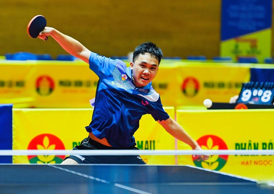 Giải Bóng đá báo chí miền Trung lần thứ XI-2025 tổ chức tại Đà Nẵng.