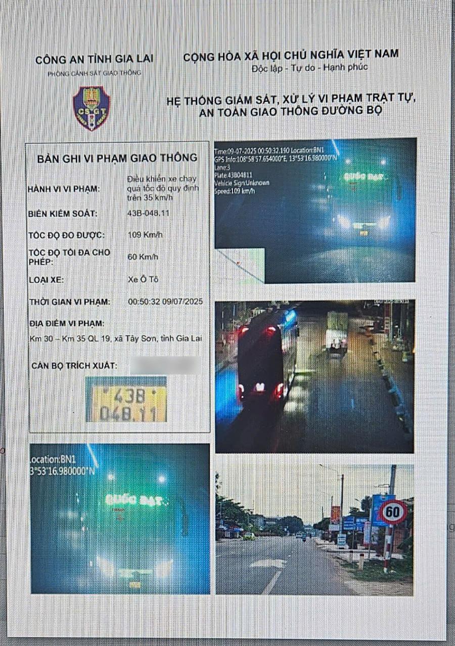 Hình ảnh xe khách Quốc Đạt vi phạm tốc độ bị camera giám sát ghi lại.