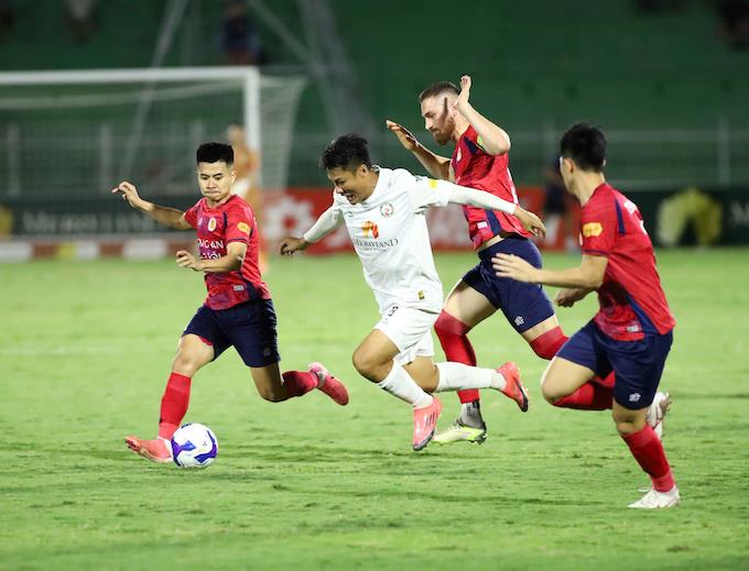 Mạc Hồng Quân khả năng trở lại Quảng Ninh, nơi từng ghi 12 bàn và có 6 kiến tạo trong 58 trận.