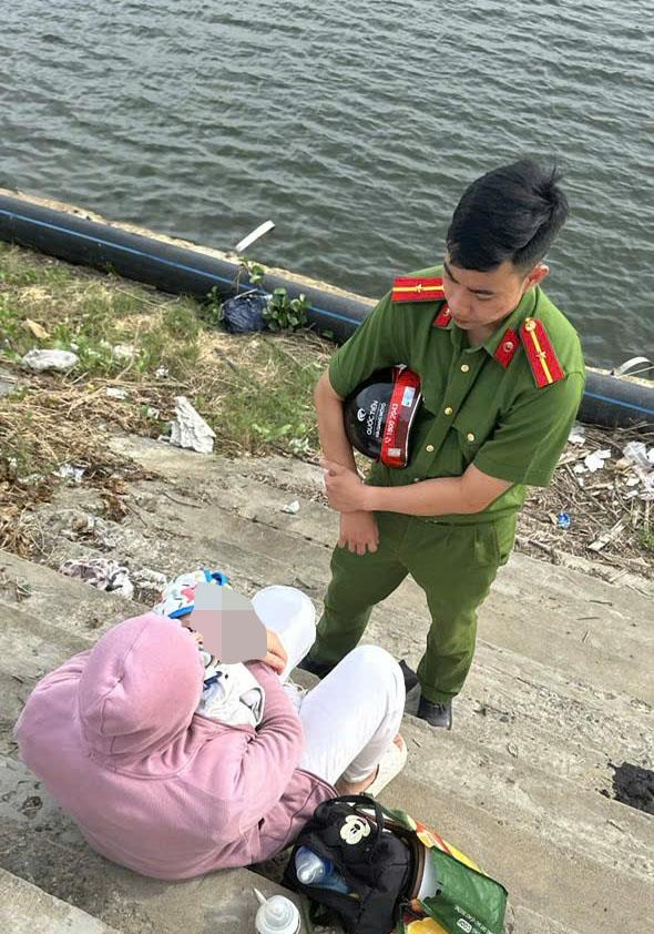 Lực lượng Công an và an ninh cơ sở động viên, khuyên can chị T.