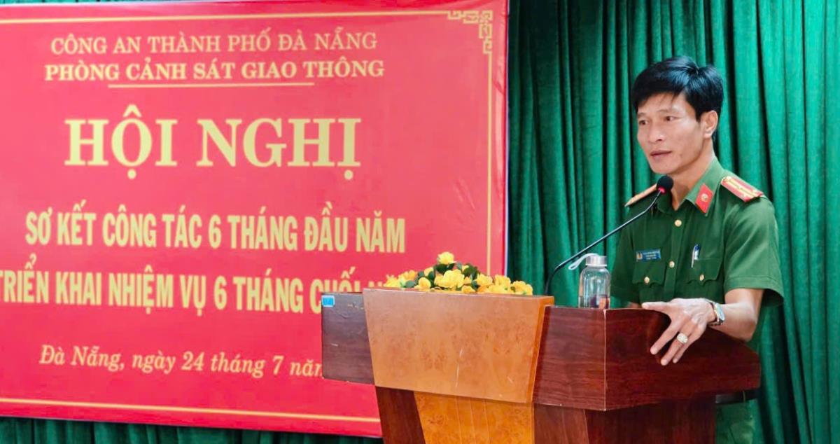 Thượng tá Trần Minh Nguyên phát biểu chỉ đạo tại Hội nghị.