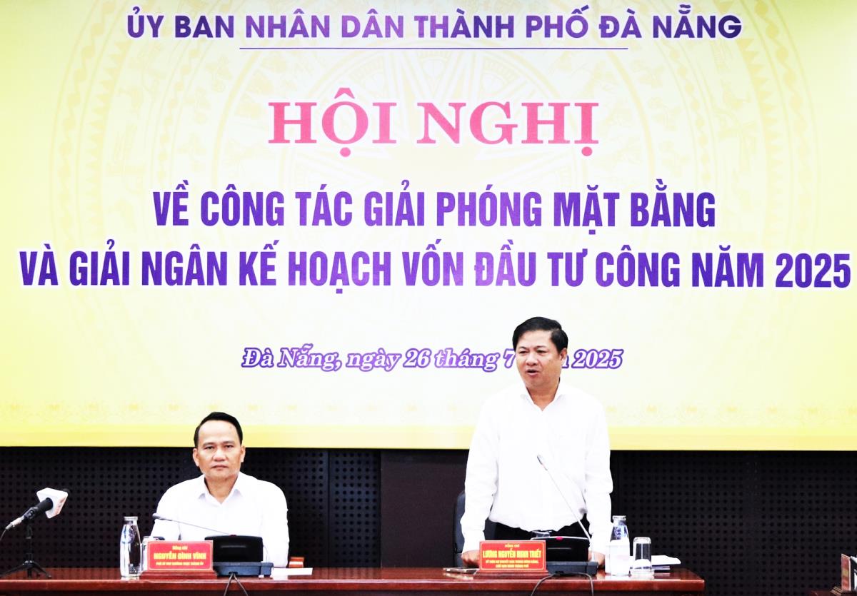 Thi công công trình nâng cấp Bệnh viện Hòa Vang (TP Đà Nẵng).