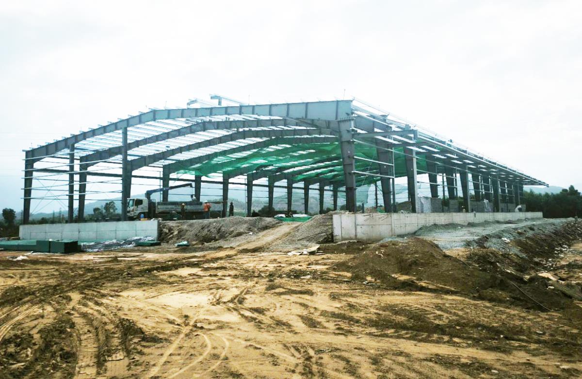 Thi công 1 hạng mục công trình thuộc Dự án Trung tâm Dịch vụ logistics Hòa Vang.