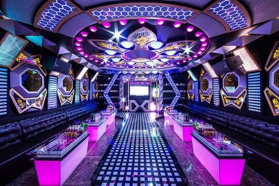 Bãi bỏ quy định điều kiện về diện tích phòng hát Karaoke (ảnh minh họa, từ internet)