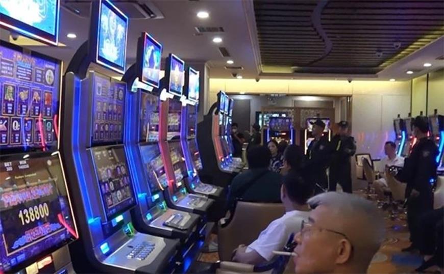 Bên trong sòng bạc ở King Club.