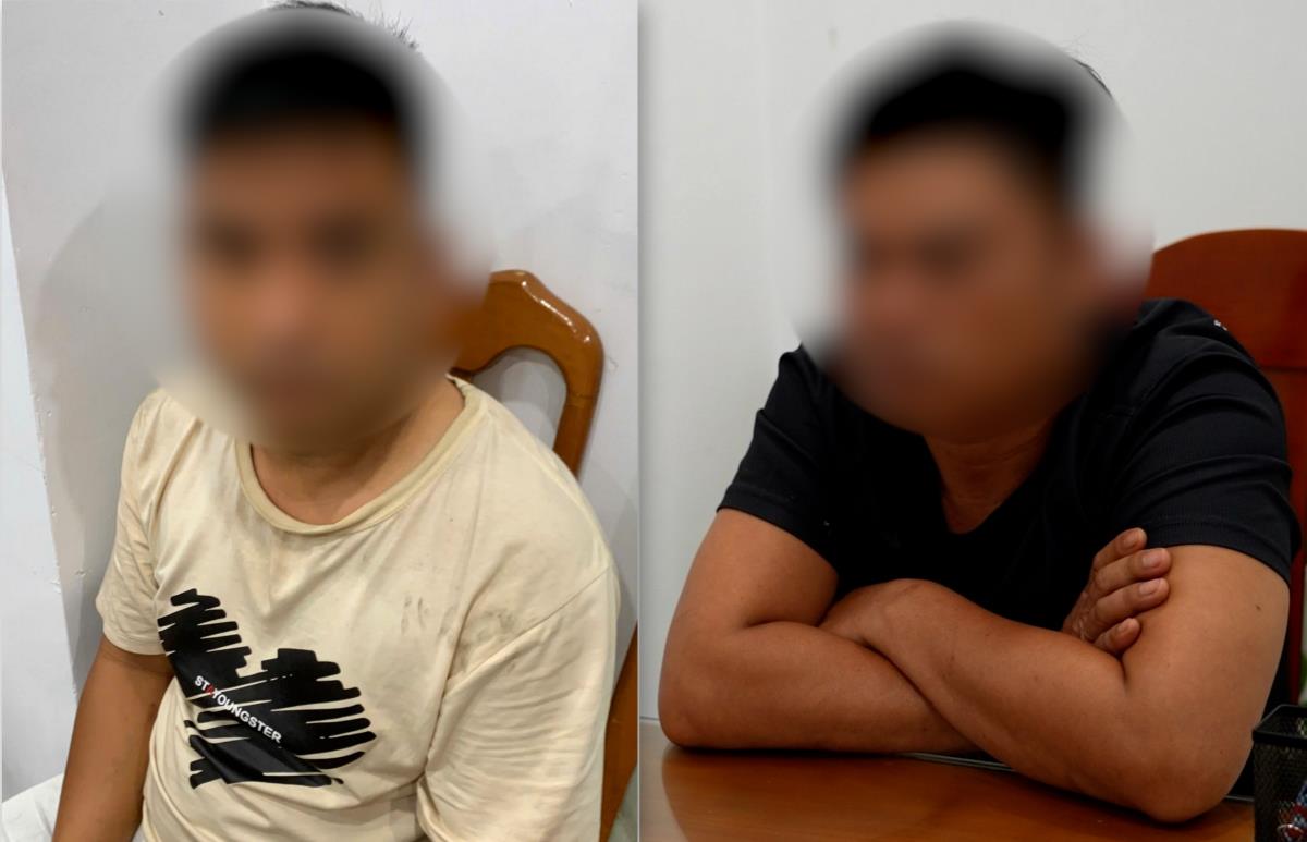 Hai đối tượng N.K.D; Đ.N.T và tang vật thu tại hiện trường.