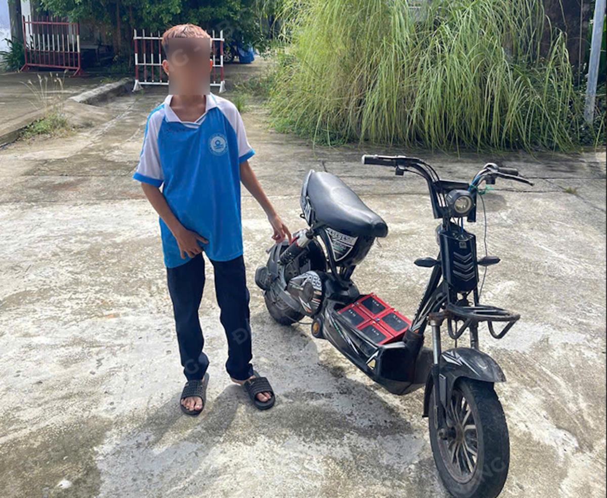 Các đối tượng L.P.A., N.T.P. và L.H.G.B. cùng tang vật