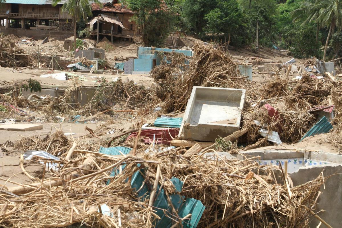 Mưa lũ gây thiệt hại nặng nề tại xã Mỹ Lý, Nghệ An.