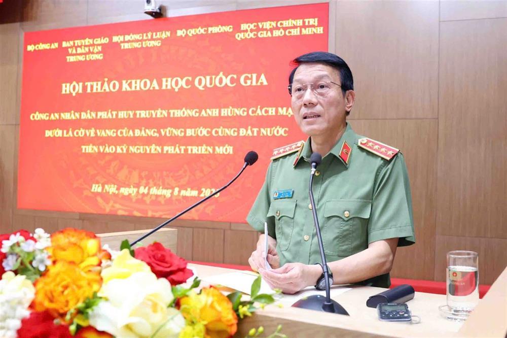 Bộ trưởng Lương Tam Quang phát biểu khai mạc Hội thảo.