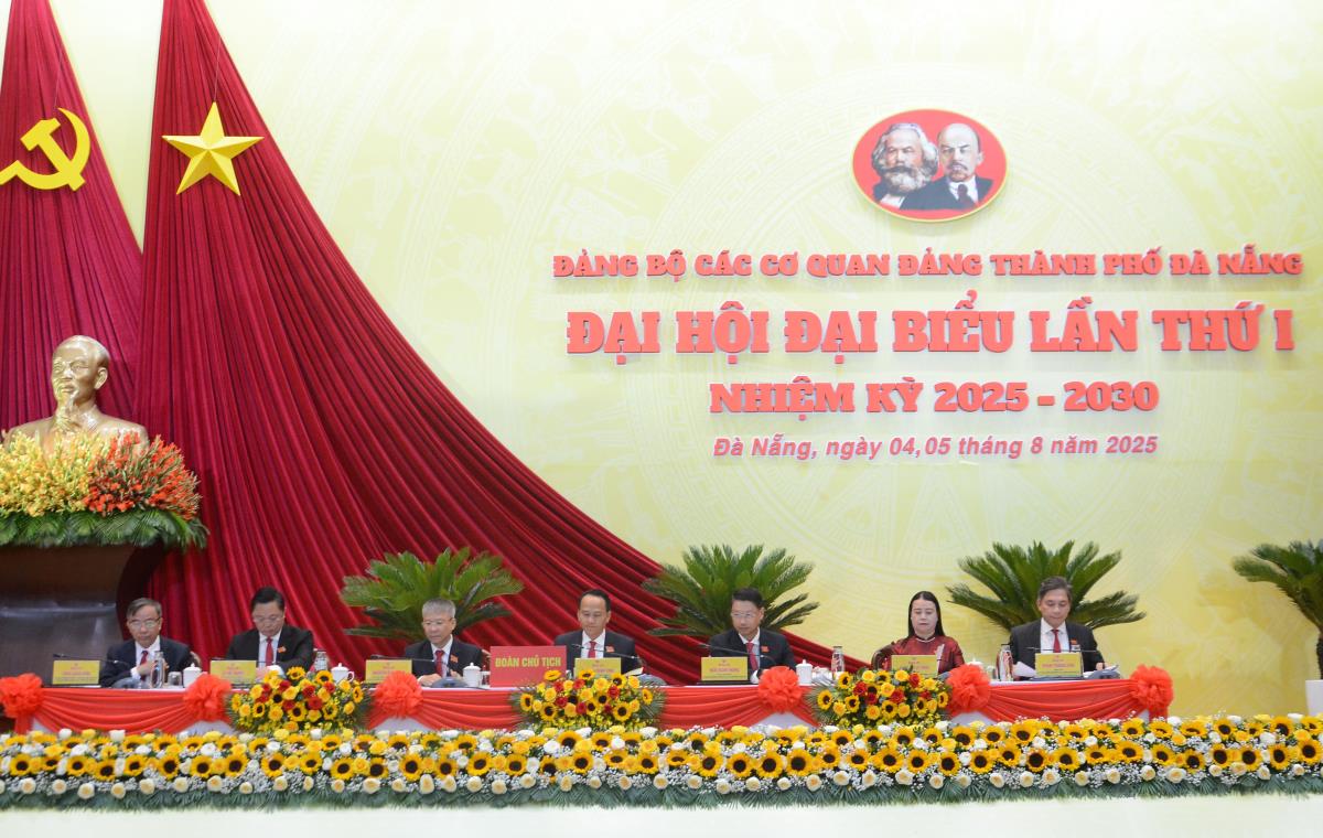 Toàn cảnh đại hội