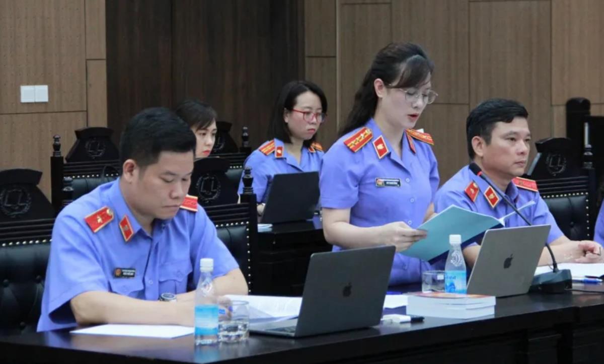 Các bị cáo tại phiên tòa.