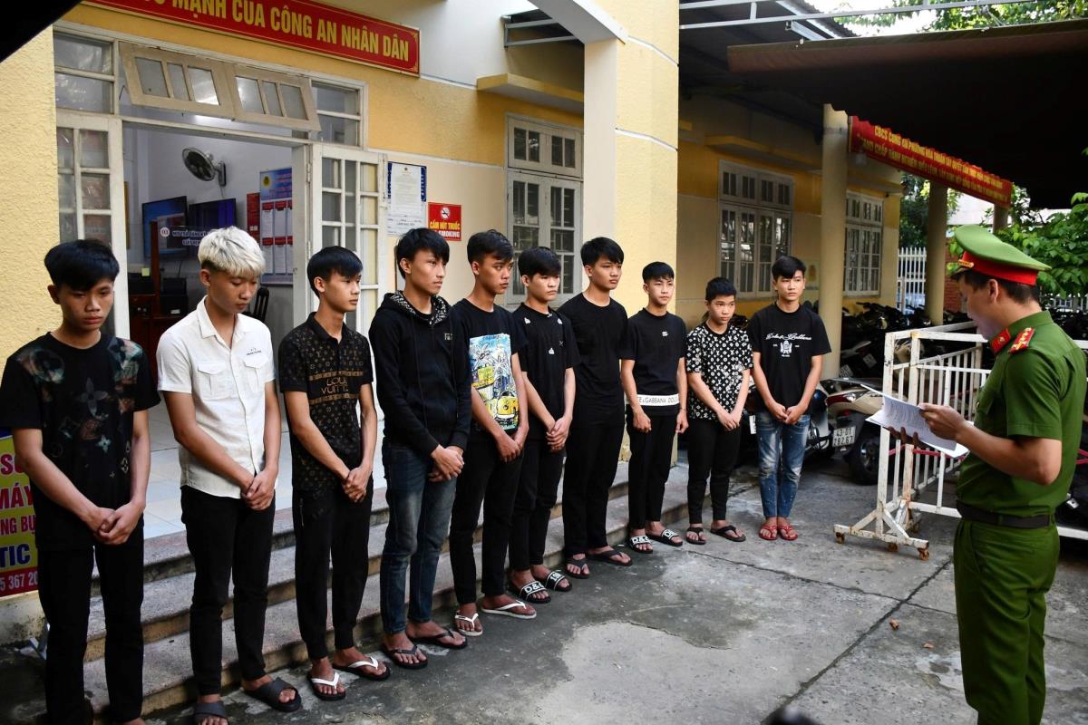 Công an phường khởi tố nhóm đối tượng liên quan.