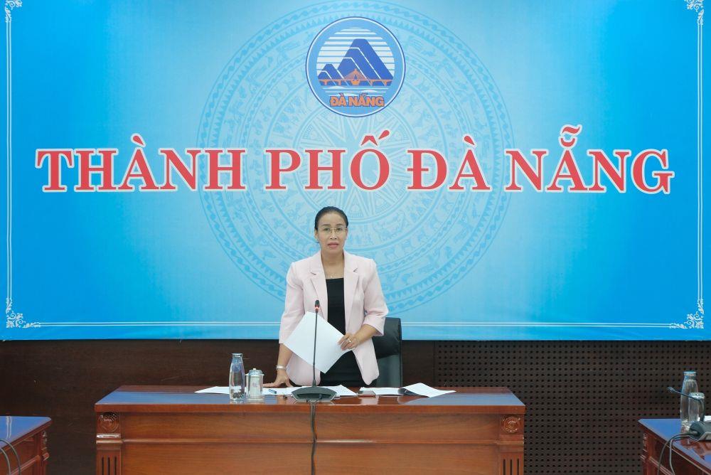 Phó Chủ tịch UBND thành phố Nguyễn Thị Anh Thi phát biểu tại cuộc họp.