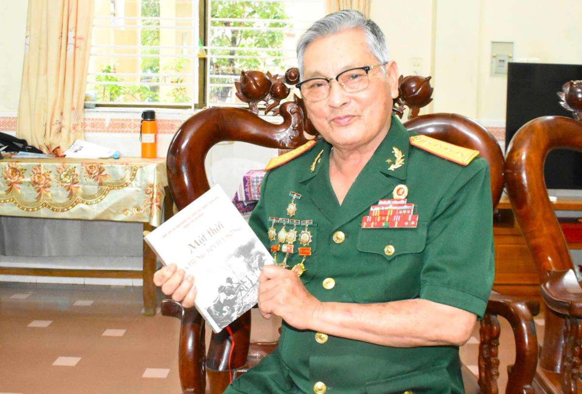 CCB Nguyễn Đình Tham.