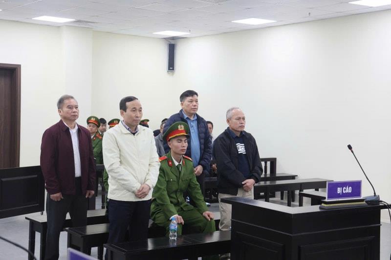 4 bị cáo tại phiên tòa.