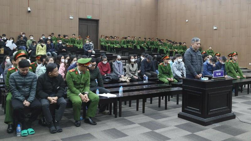 Các bị cáo tại phiên tòa