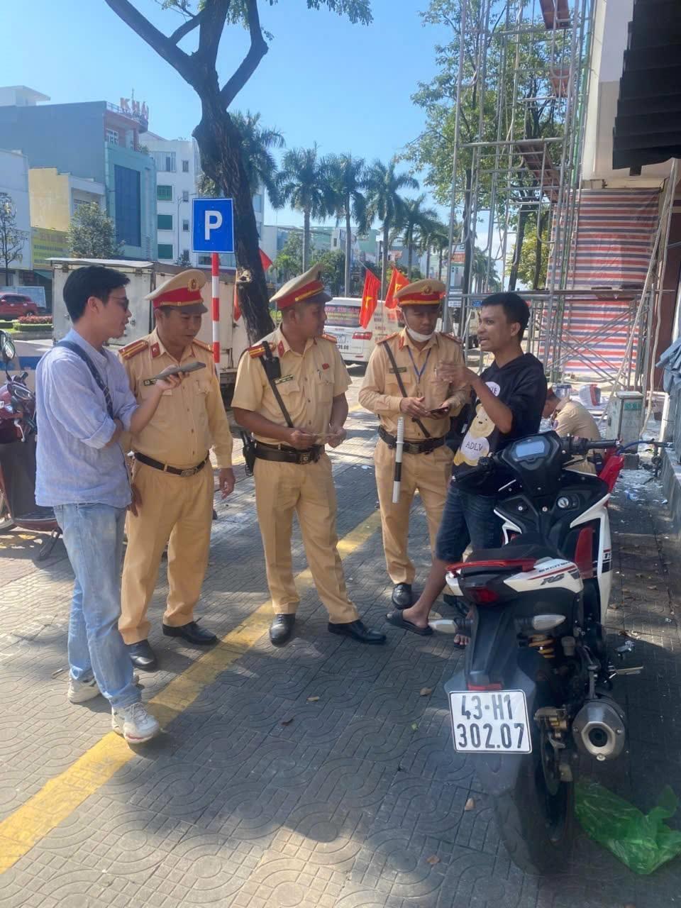 Chiếc xe được lực lượng CSGT thu giữ, trao trả lại cho bị hại.