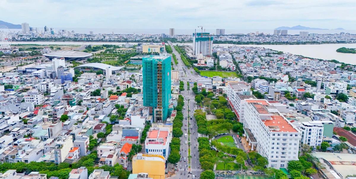 Tuyến đường có mặt cắt lòng đường từ 7,5m đến 10,5m được xây tối đa 9 tầng.