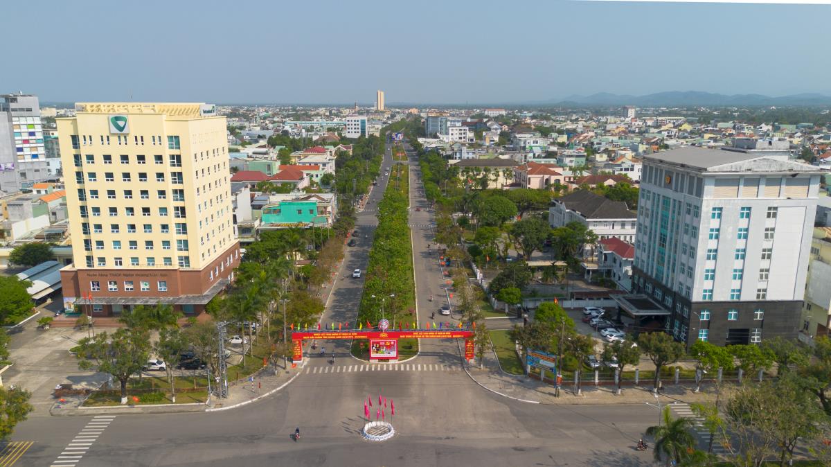 Không có chủ trương tạm dừng chi trả tiền trợ cấp xã hội cho người được hưởng chính sách tại địa bàn tỉnh Quảng Nam cũ