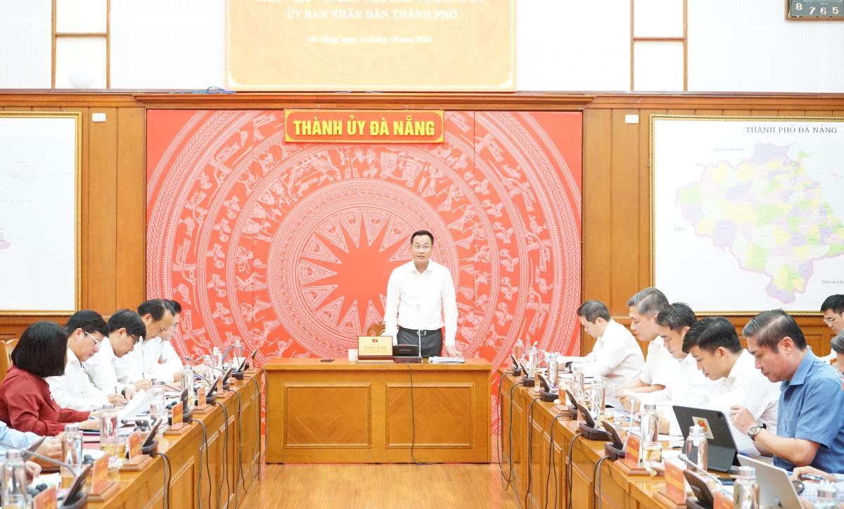 Phải đổi mới tư duy, tạo đột phá trong phát triển