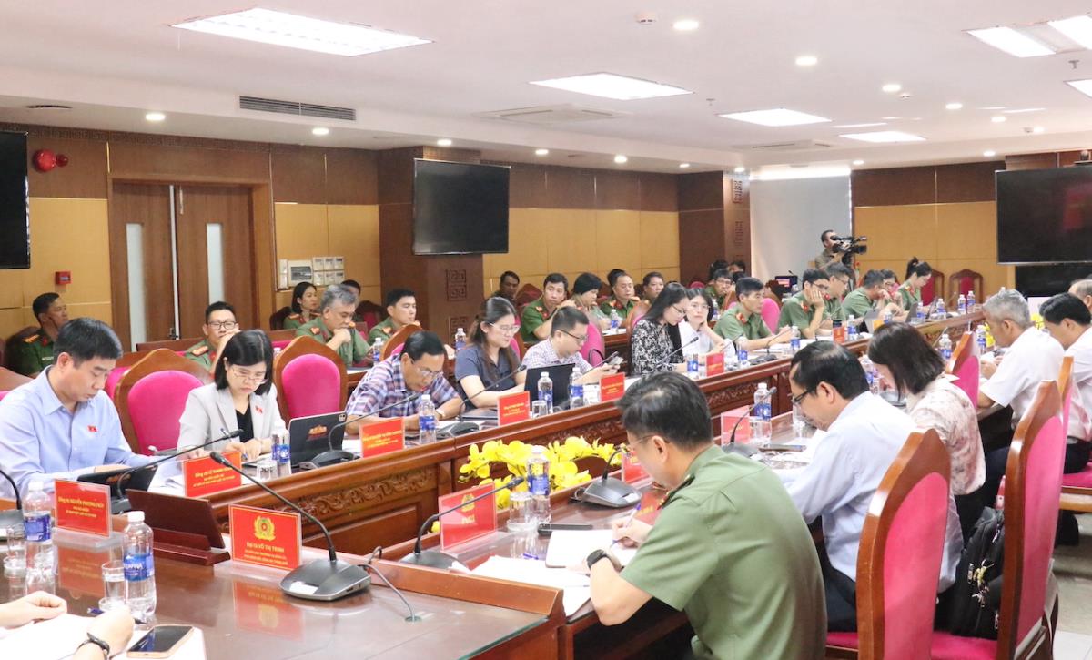 Công an TP Đà Nẵng góp ý hoàn thiện dự thảo Luật Xử lý vi phạm hành chính (sửa đổi)