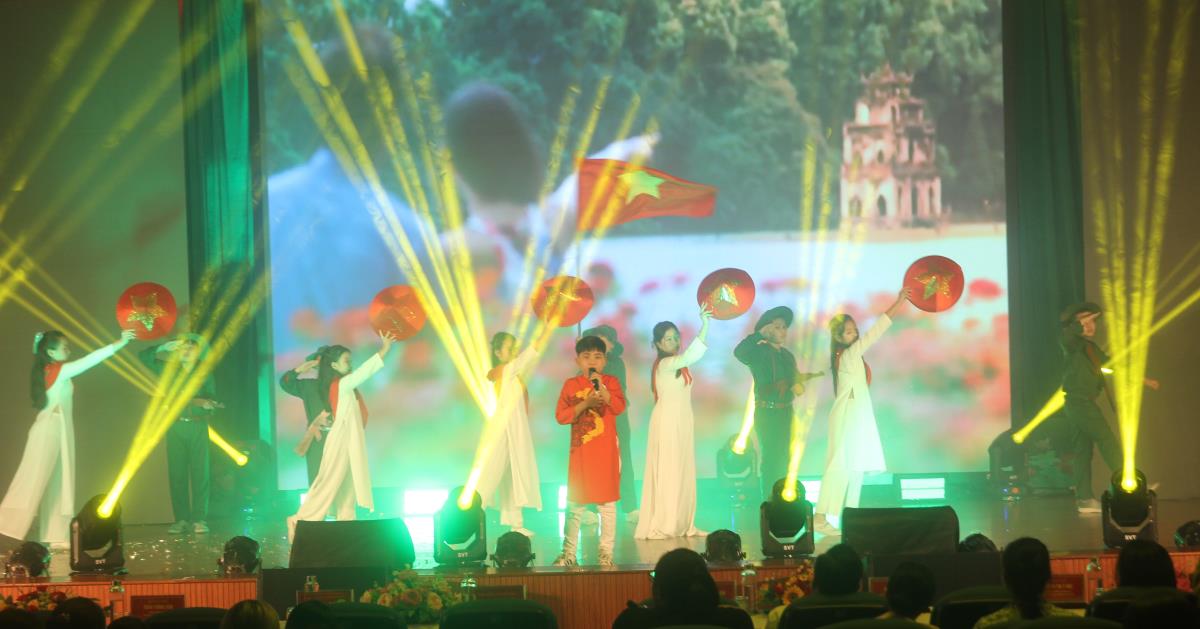 Các tiết mục biểu diễn trong đêm chung kết Hội thi.