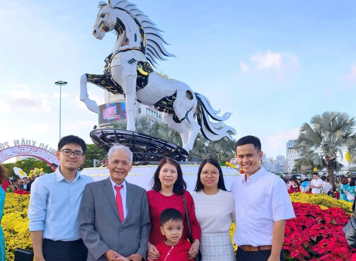 Đà Nẵng rạng rỡ sắc xuân Bính Ngọ 2026