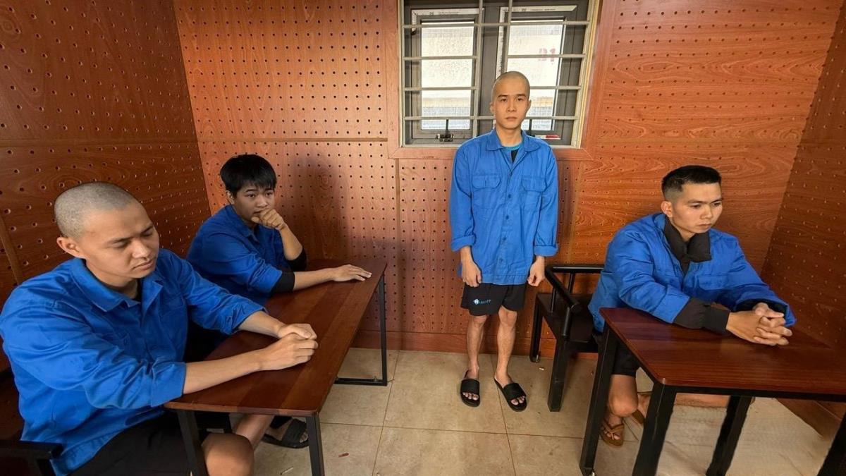 Cơ quan Công an làm việc với 4 đối tượng liên quan đến vụ án.