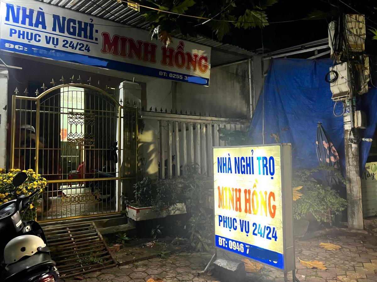 Nhà nghỉ Minh Hồng bị phát hiện có chứa mại dâm.